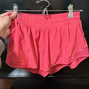 Size 6 Pink Lululemon Hottie Hot shorts